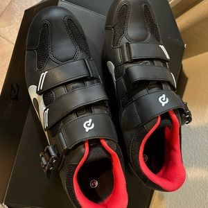 Mens Peloton shoes size 12 or 45